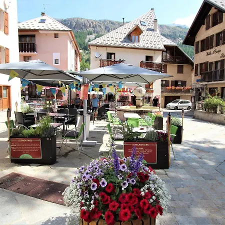 Apartament T2 Avec Coin Montagne, 6 Couchages, Monetier Les Bains, Proche Commerces Et Navettes - Fr-1-330f-35 *